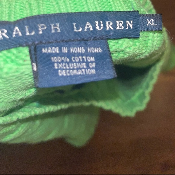Beautiful Ralph Lauren sweater in great shape - Picture 3 of 3